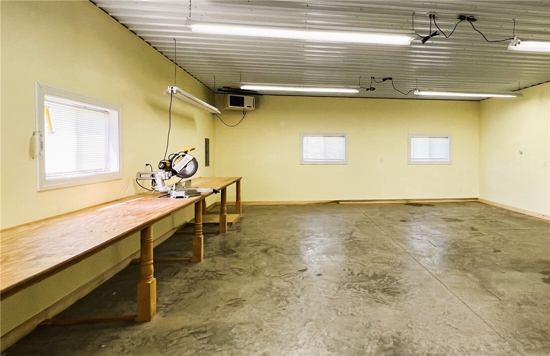 Property Photo:  W9514 Stansbury Road  WI 54745 