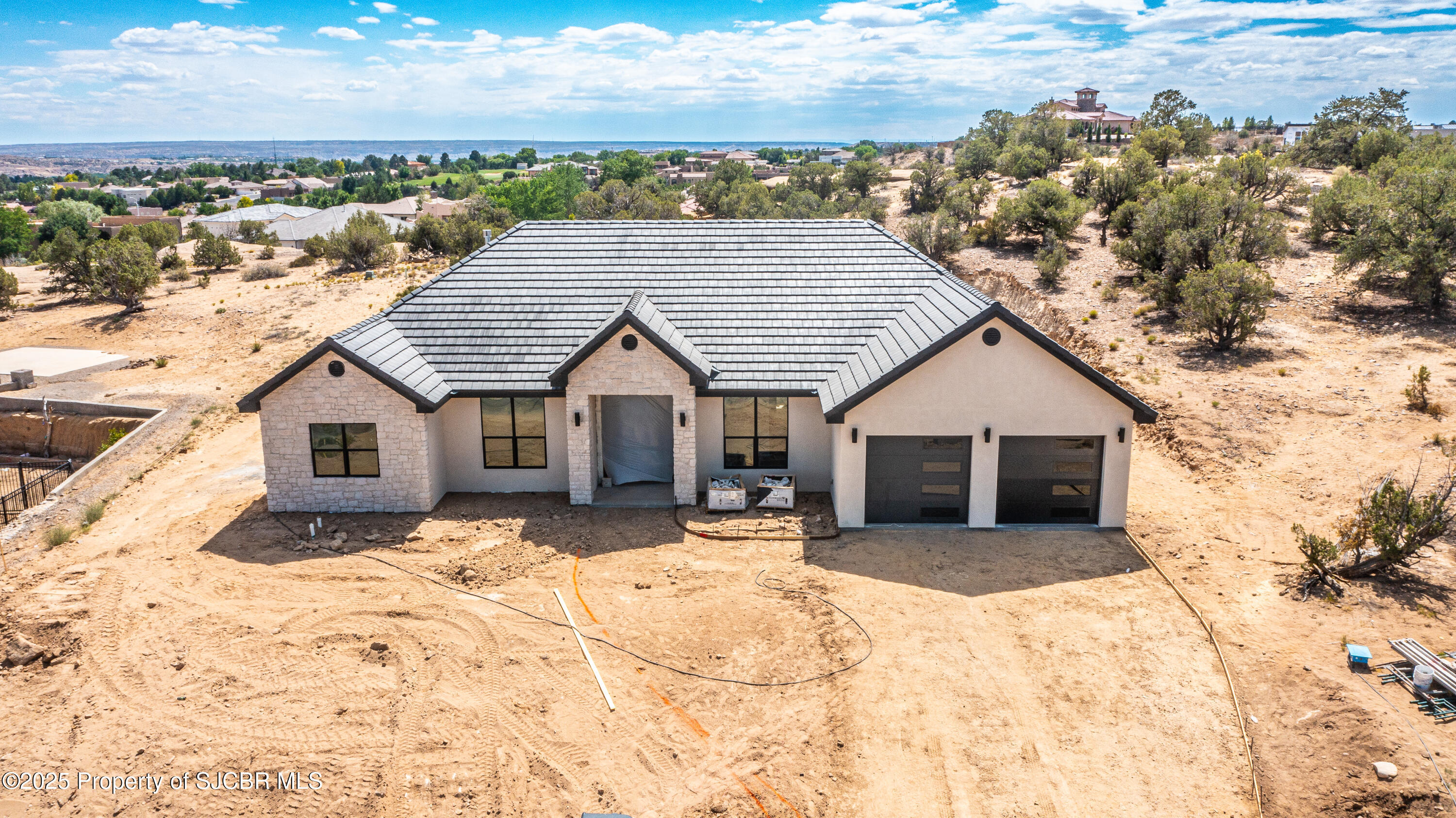 Property Photo: 6511 Big Cedar Road NM 87402