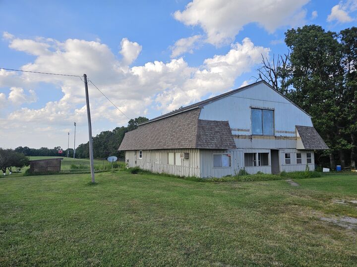 Property Photo:  15 W Prospect Street  MO 65605 
