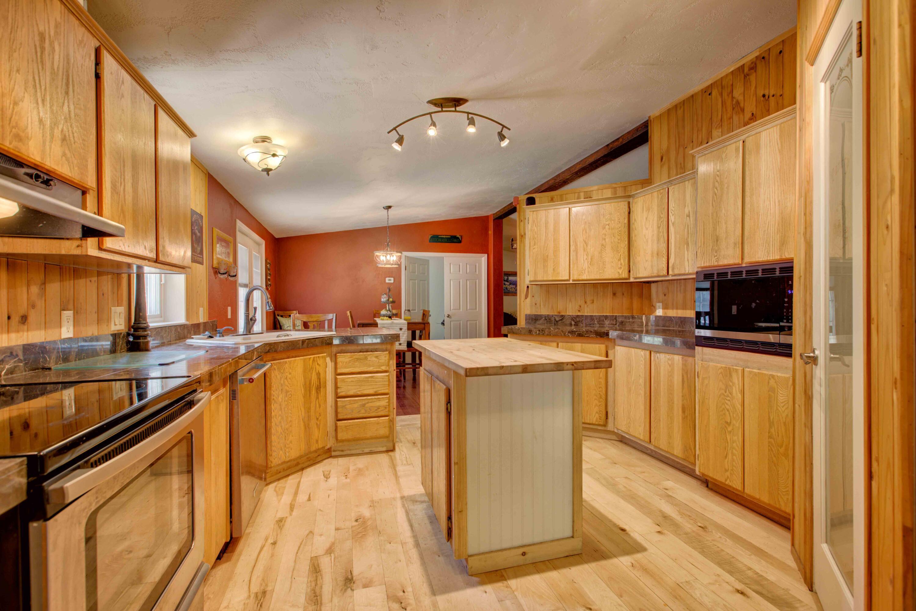 Property Photo: 201 Lollipop Lane ID 83313