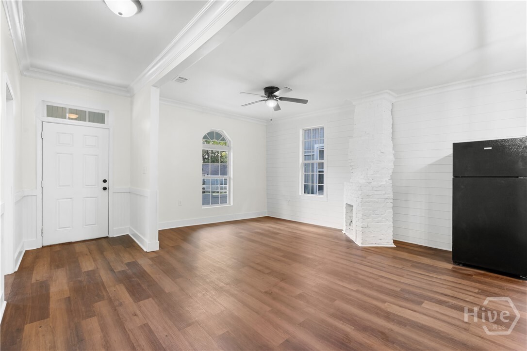 Property Photo: 807 W 52nd Street GA 31405