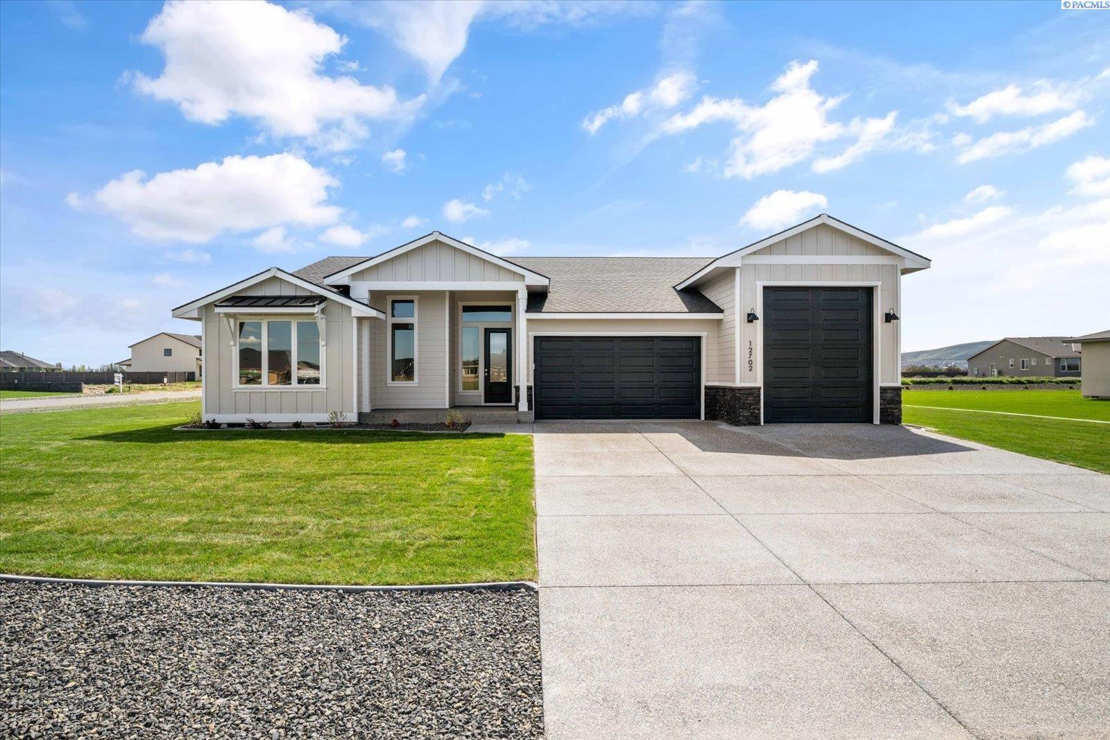Property Photo:  12702 Clark Fork Road  WA 99301 