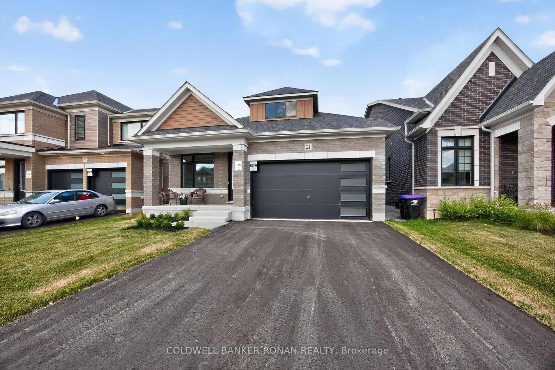 Property Photo: 21 Sparrow Way ON L0G 1W0