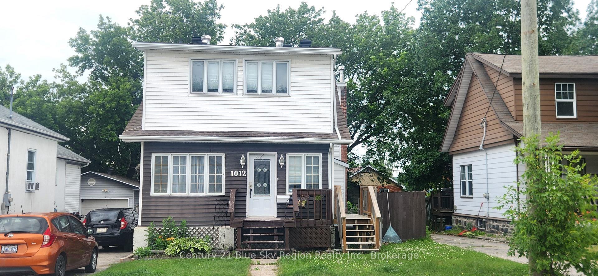 Photo de la propriété: 1012 Maher Street ON P1B 2L7