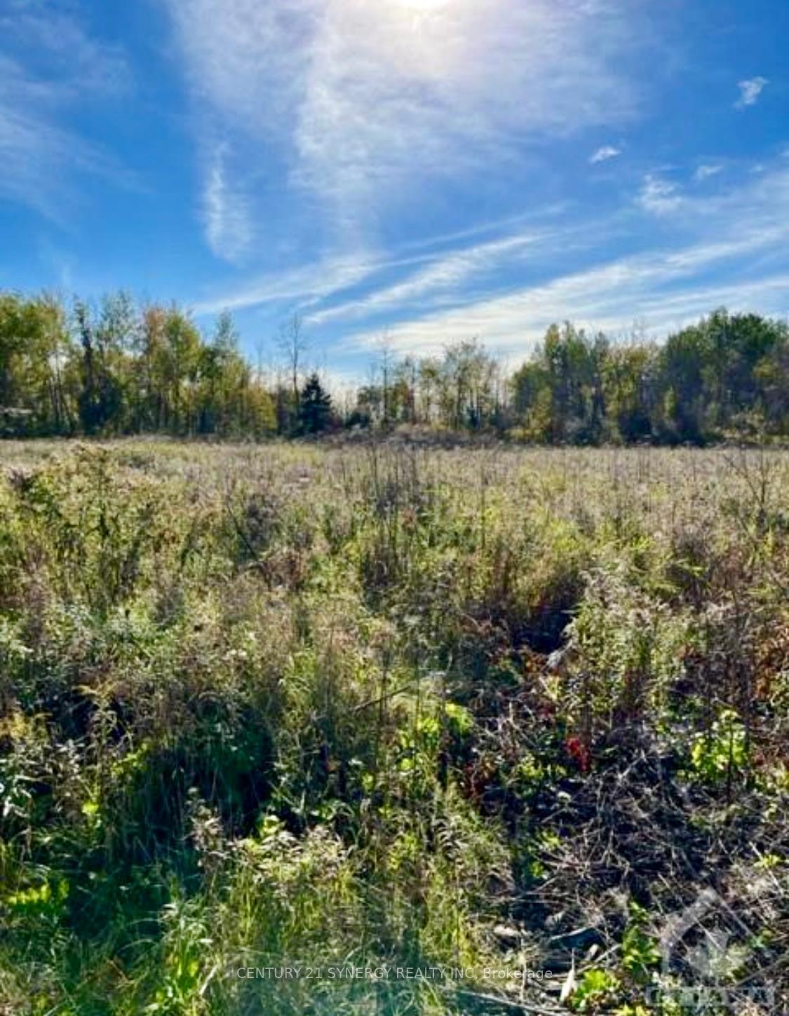 Property Photo: 25 Honey Bee Grove ON K0A 2Z0