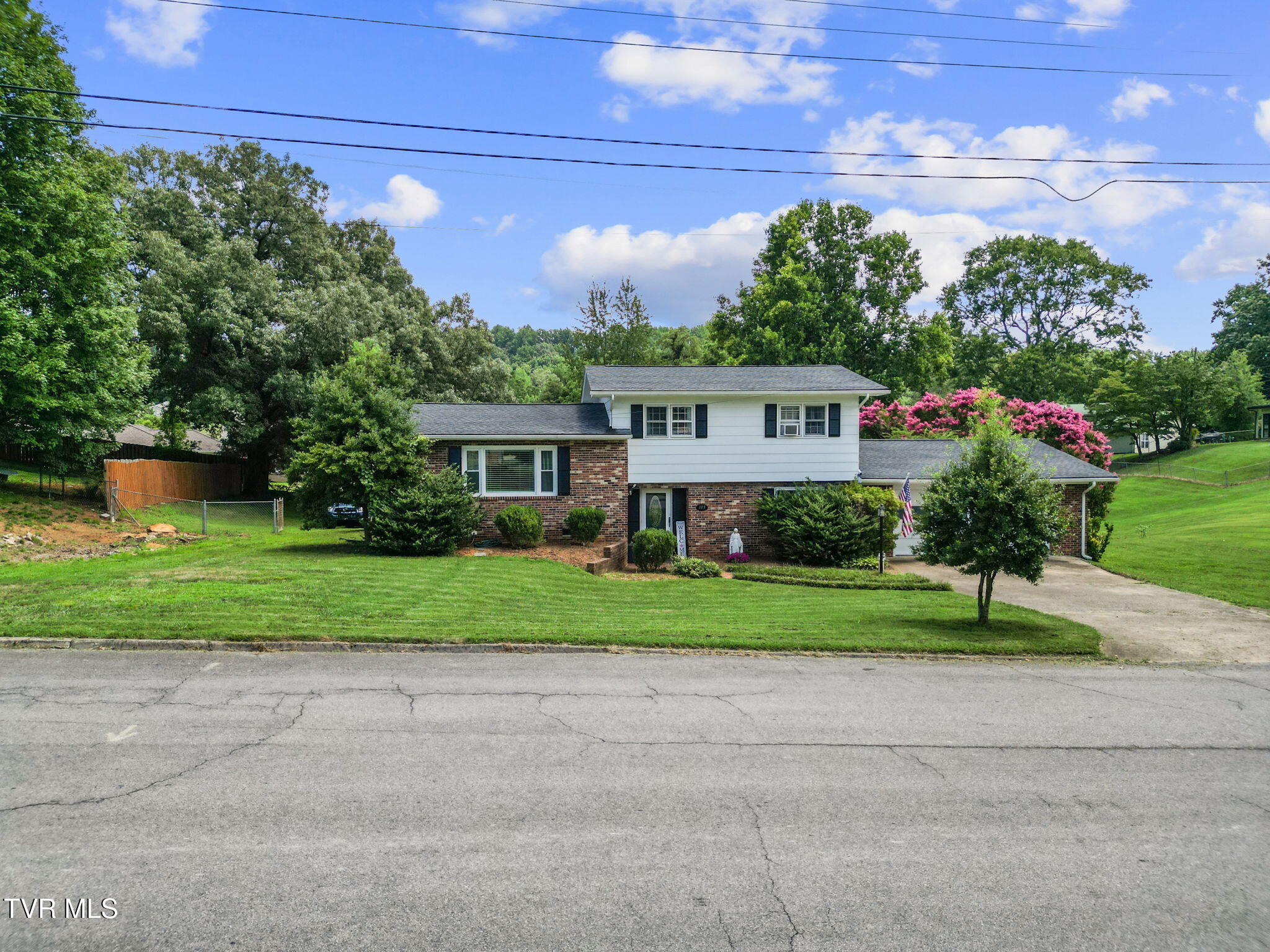 103 Edgewood Drive  Greeneville TN 37743 photo
