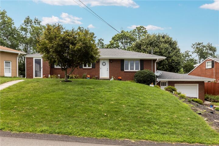 Property Photo:  1913 Virginia Via  PA 15301 