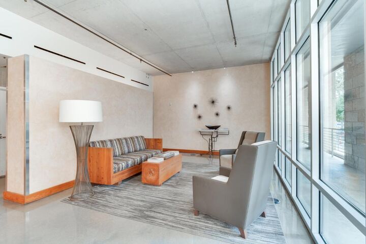 Property Photo: 800 W. 5th Street 809 TX 78703