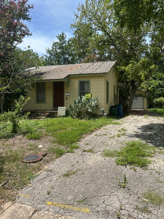 Property Photo:  2114 Rountree Drive  TX 78722 