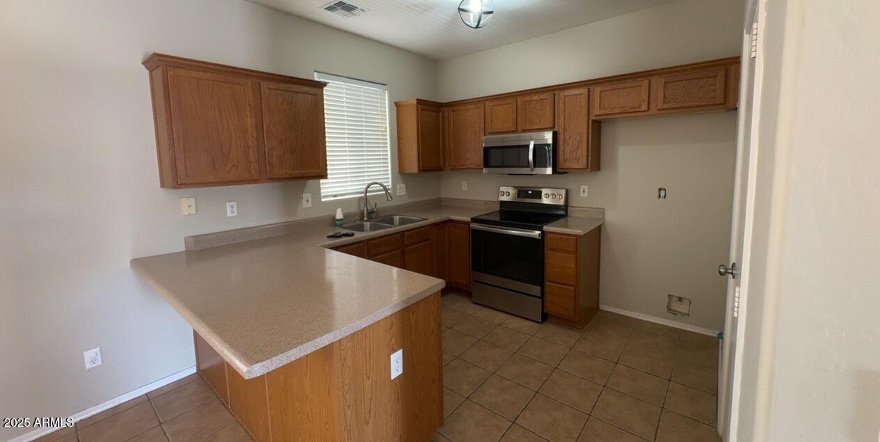 Property Photo: 2300 E Magma Road 91 AZ 85143