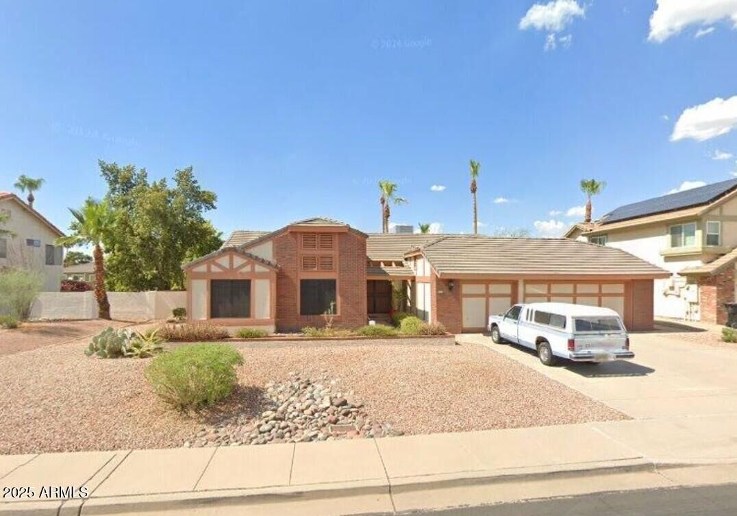 Property Photo:  3346 E Glade Circle E  AZ 85204 