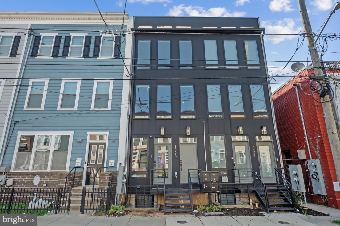 Property Photo:  1923 Capitol Avenue NE 2  DC 20002 