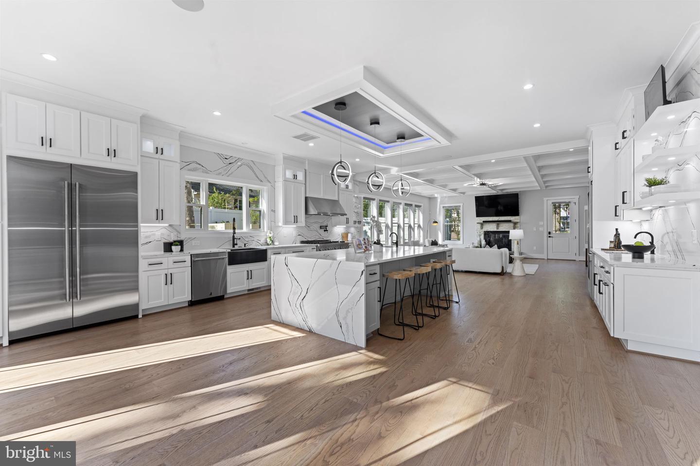 Property Photo: 14700 Cranoke Street VA 20120
