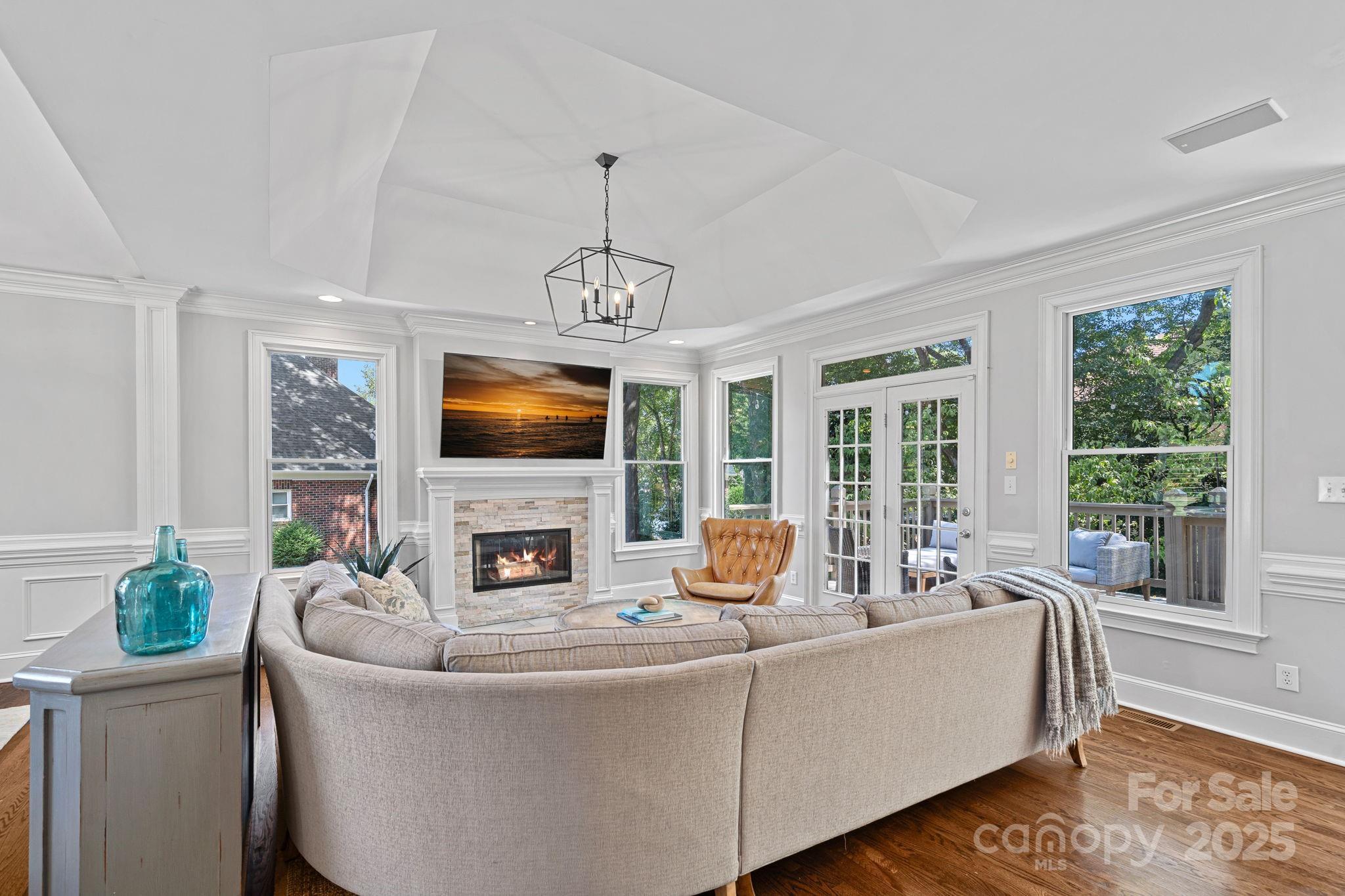 Property Photo: 7519 Windaliere Drive NC 28031