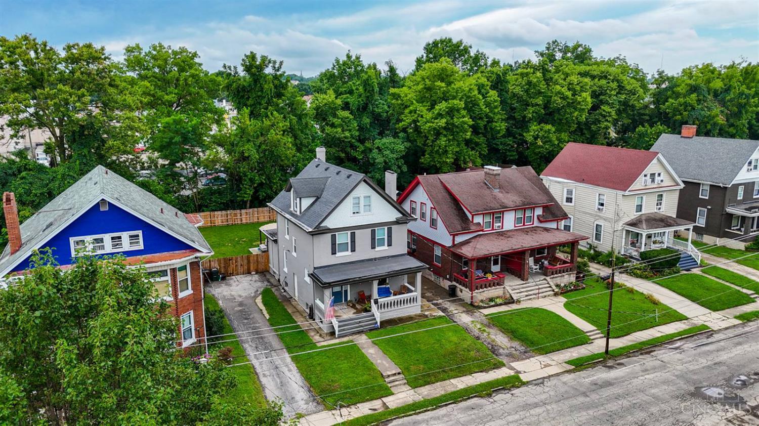 Property Photo:  1931 Waverly Avenue  OH 45212 