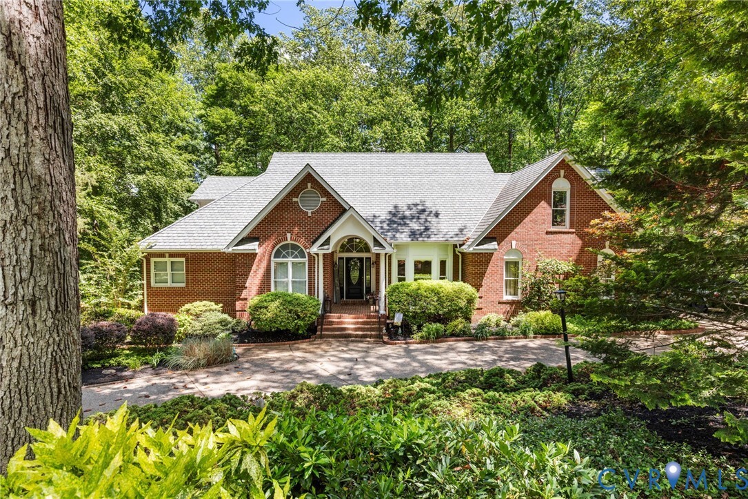 36 Dahlgren Road  Richmond VA 23238 photo