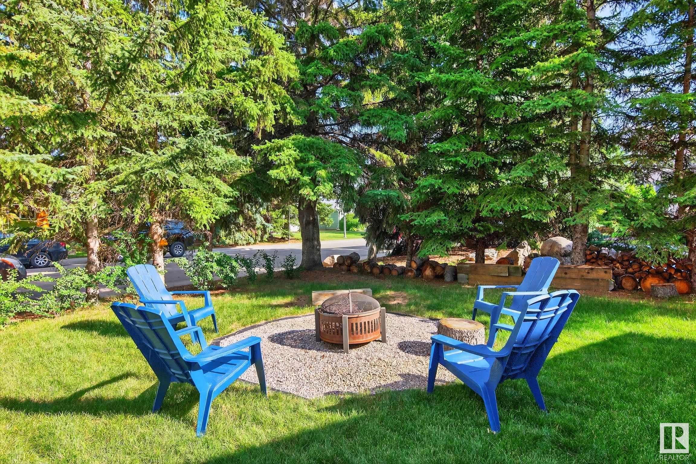Property Photo:  8920 146 Street NW  AB T5R 0V8 
