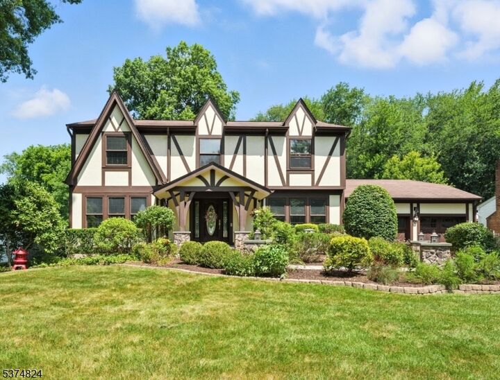 Property Photo: 14 Fox Run NJ 07834