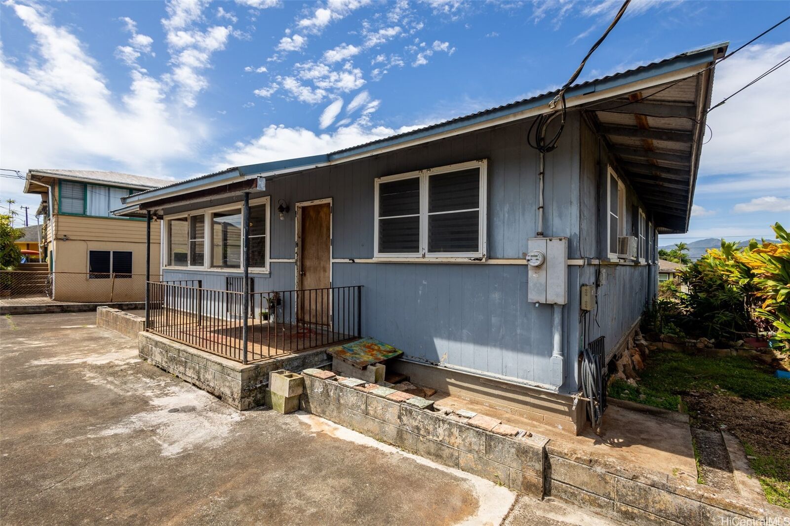 Property Photo:  1156 Hoihoi Avenue  HI 96786 