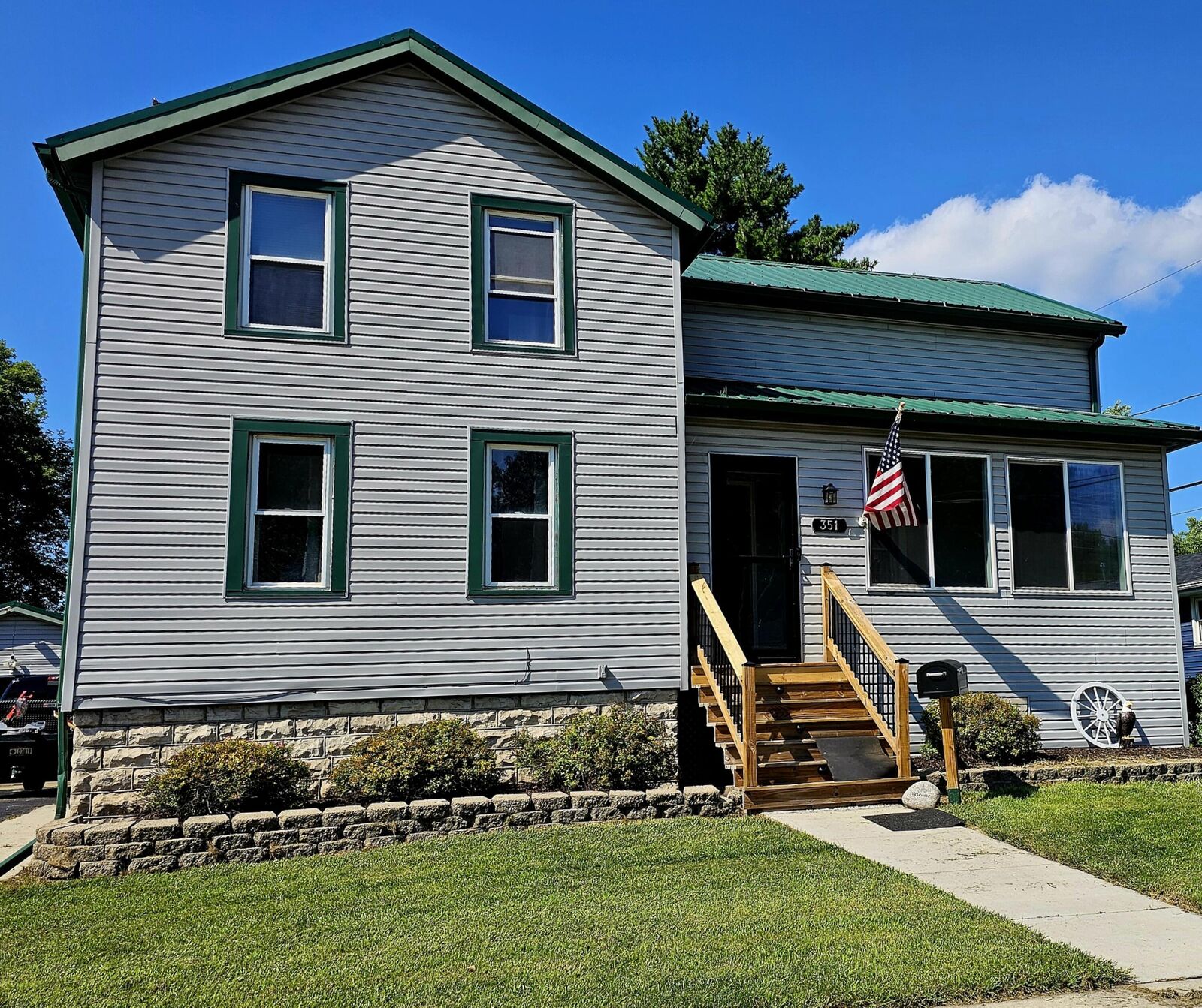 Property Photo: 351 Sibley St WI 54935