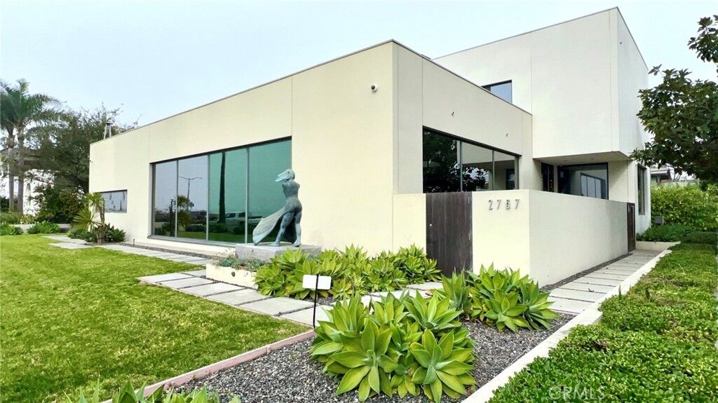 Property Photo:  2767 E. Ocean Boulevard  CA 90803 