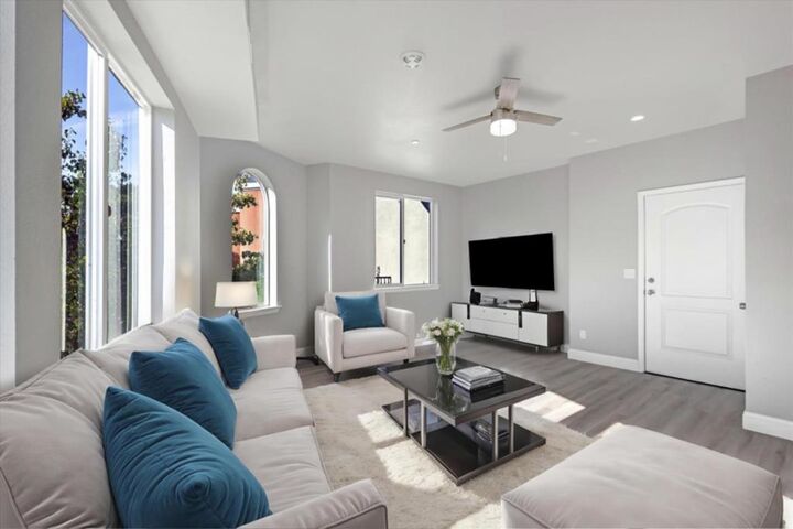 Property Photo:  825 W A Street 1  CA 94541 