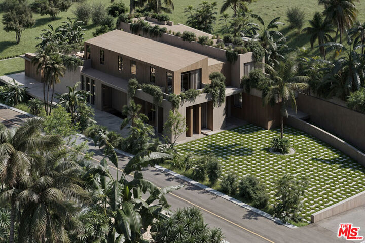 Property Photo: 1119 Schuyler Road CA 90210