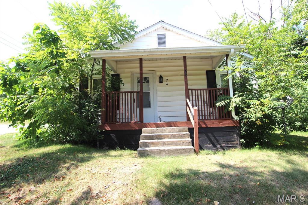Property Photo: 24 Wood Street MO 63601