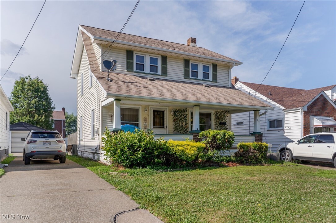 Property Photo: 964 E Boston Avenue OH 44502