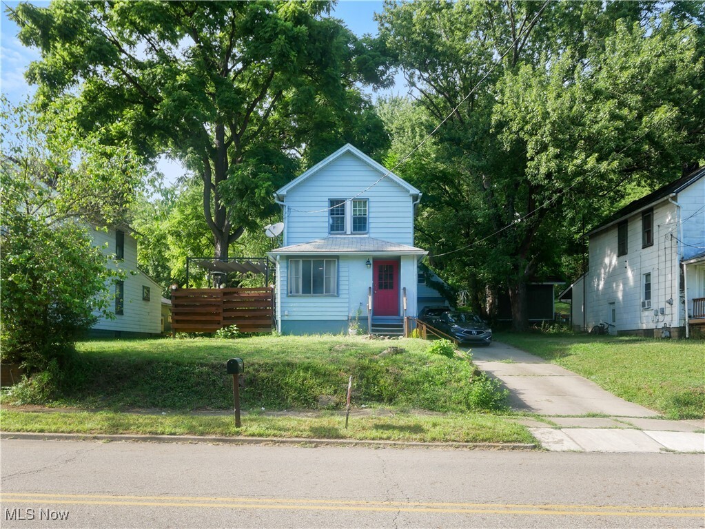14 Olive Street  Niles OH 44446 photo