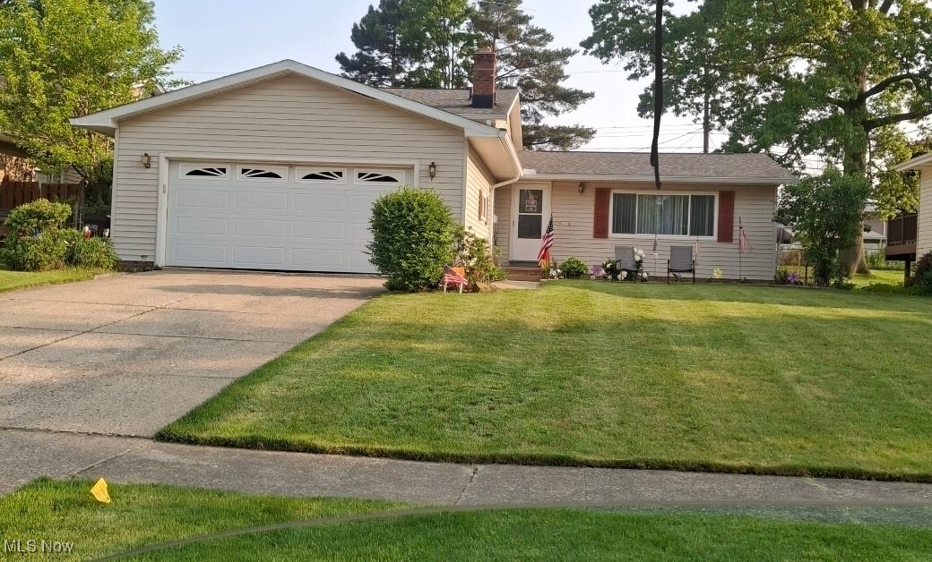 Property Photo: 2590 Marda Drive OH 44134