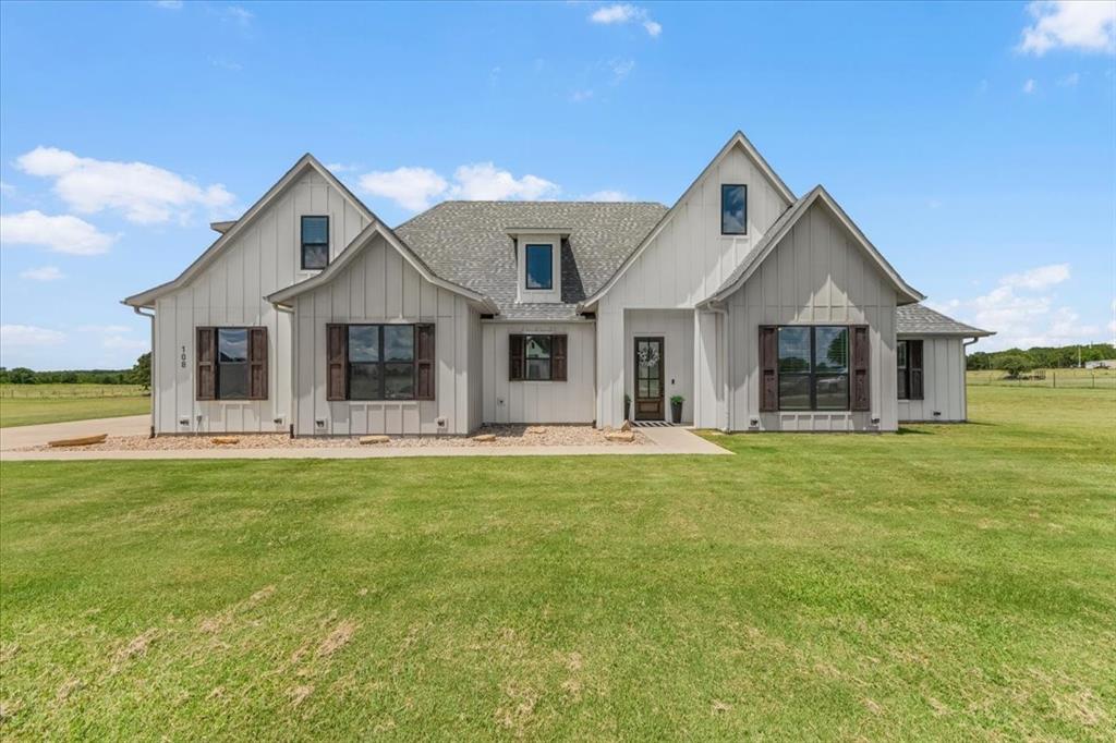 Property Photo: 108 Stafford Tr Trail TX 76088