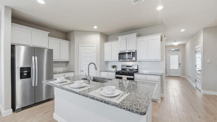 Property Photo:  1917 Jackson Street  TX 76033