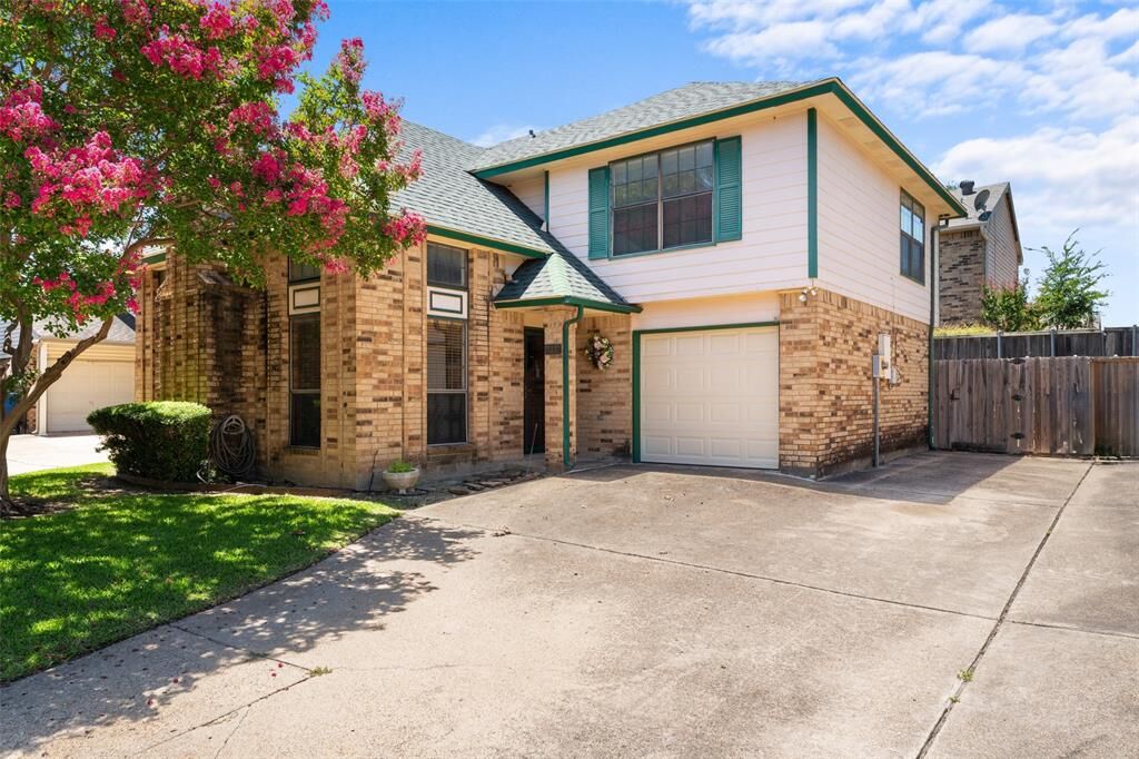 Property Photo: 3332 Briaroaks Drive TX 75044