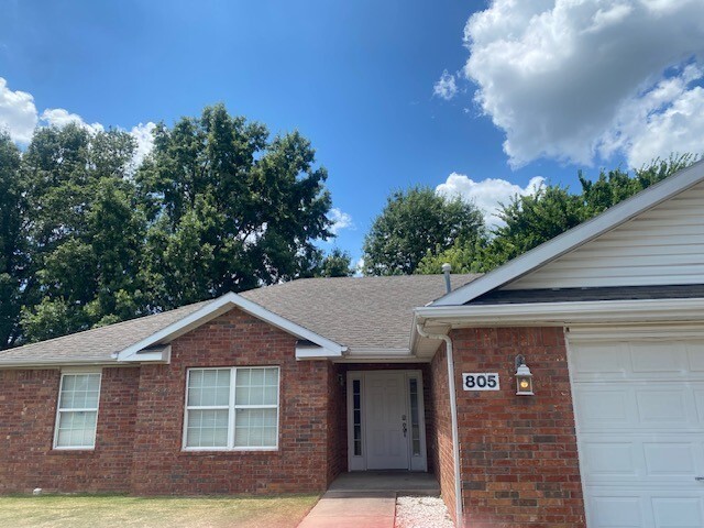 Property Photo: 805 N Blazing Star Drive AR 72704