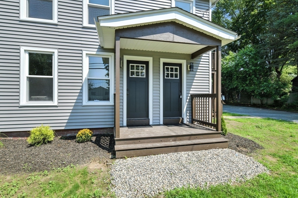 Property Photo: 869-871 Main St MA 01001