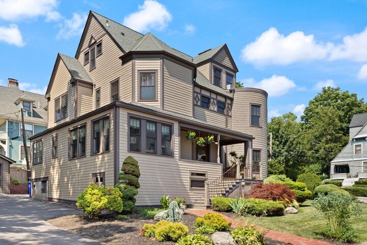 Property Photo:  6 Fairfax Street  MA 02124 