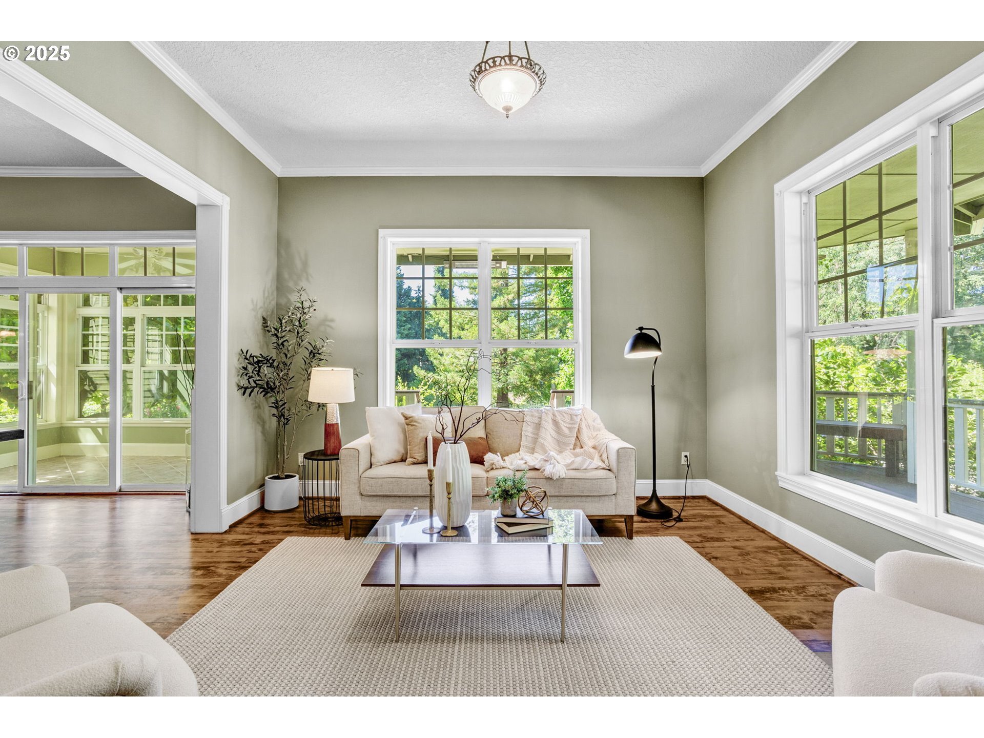 Property Photo: 5690 Childs Rd OR 97035