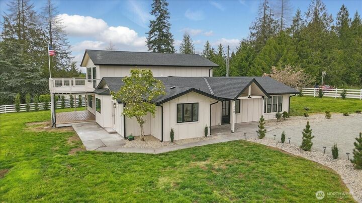 Property Photo:  150  Cliff Robinson Lane  WA 98382 