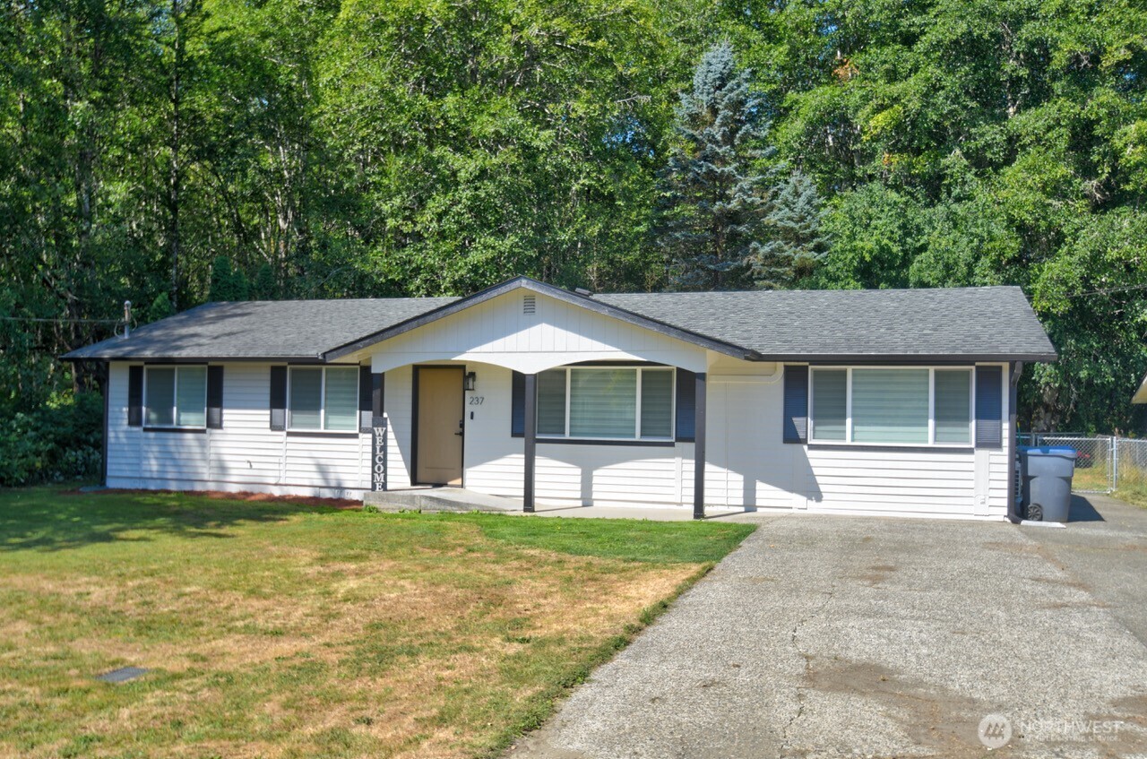 Property Photo:  237 S 7th Street  WA 98557 