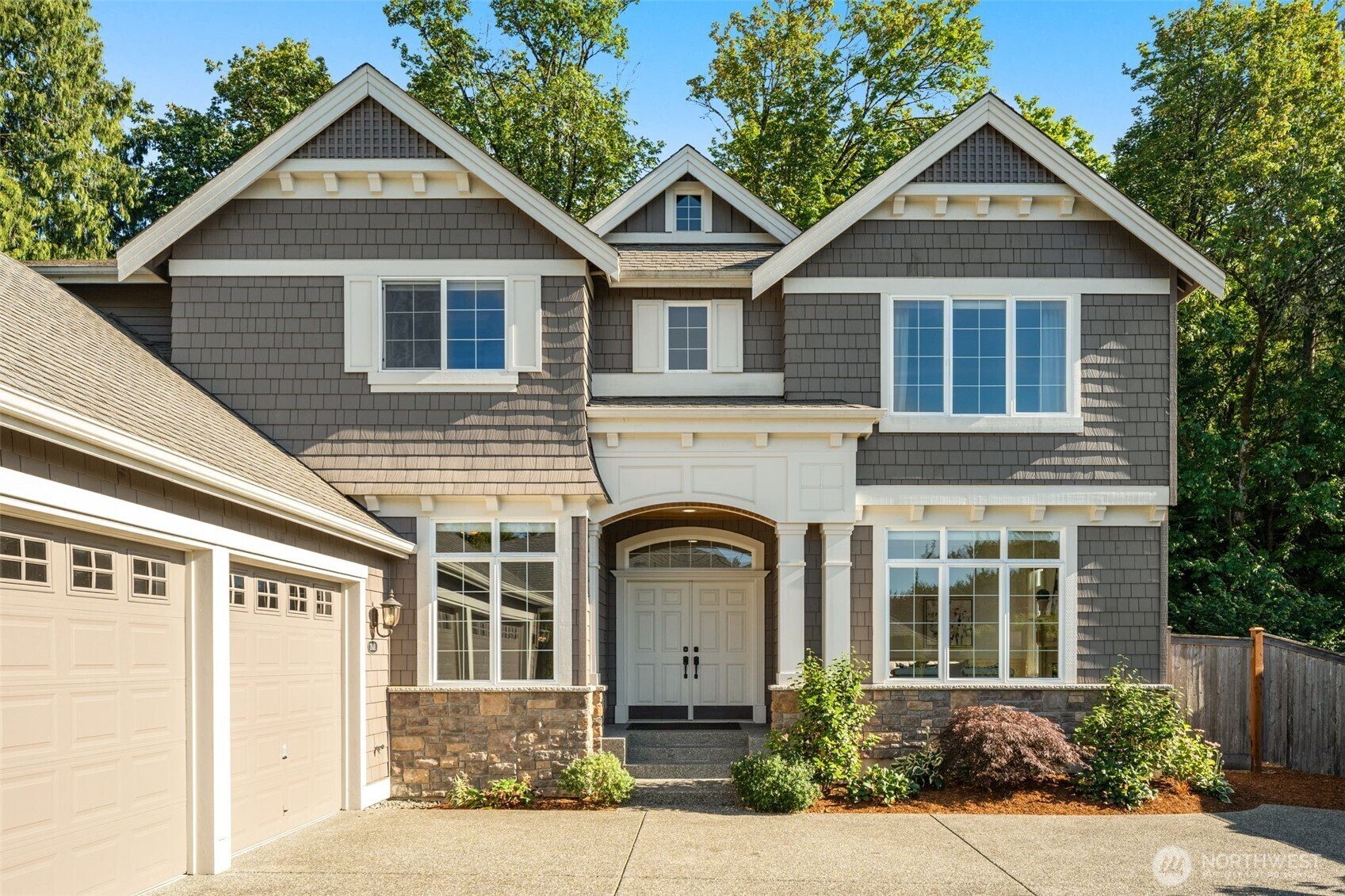 Property Photo: 2022 240th Place SE WA 98021