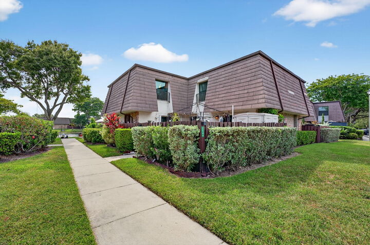 Property Photo: 2644 NW 99th Avenue FL 33065