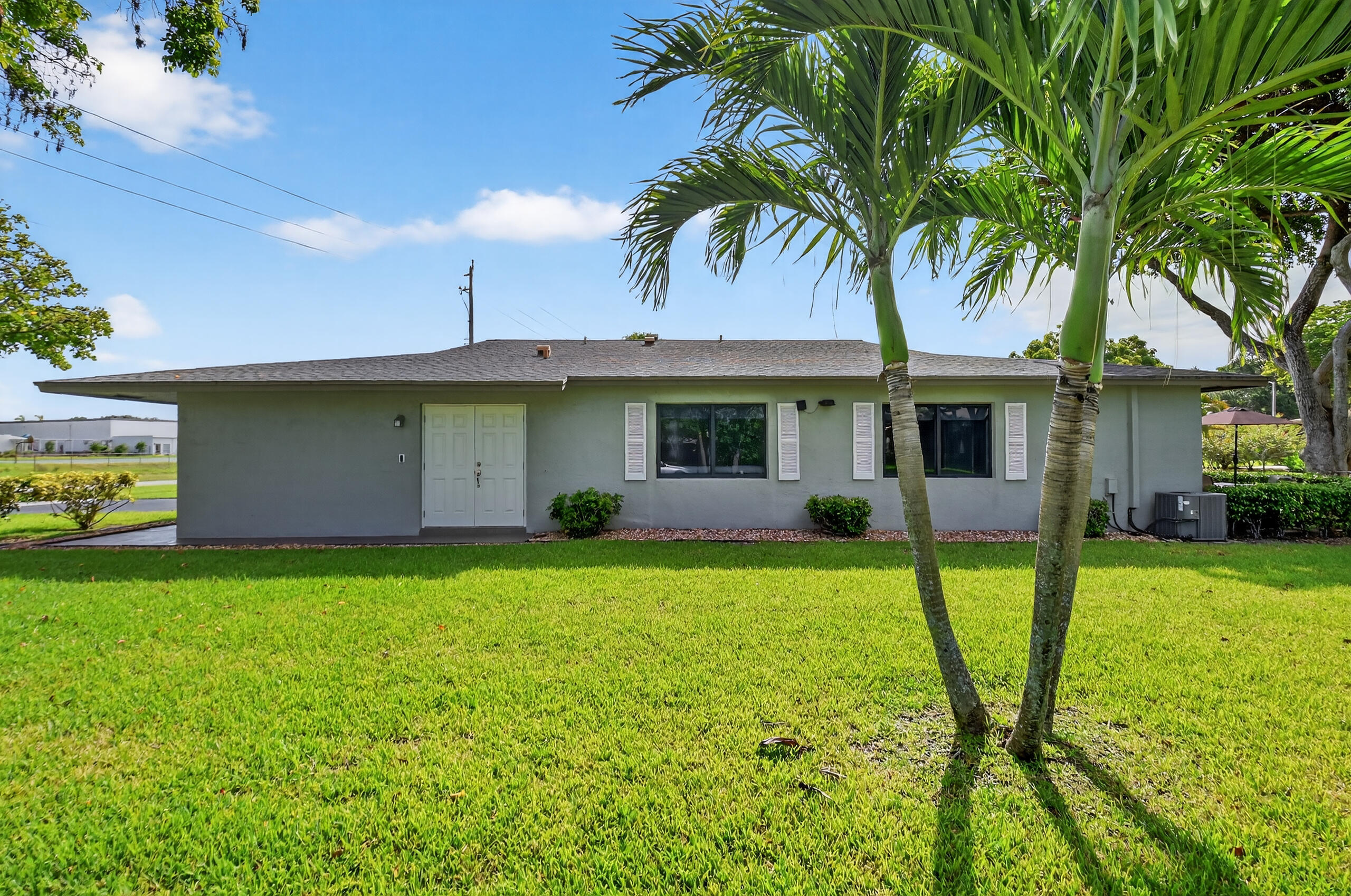 Property Photo:  1508 Palmland Drive  FL 33436 