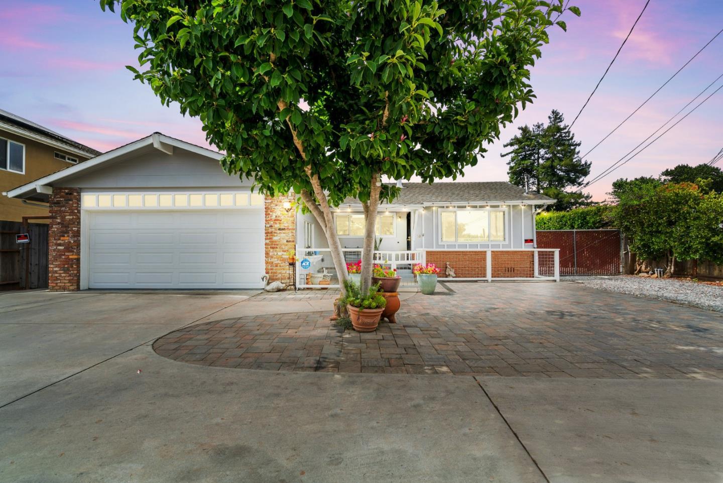 Property Photo:  70 College Road  CA 95076 