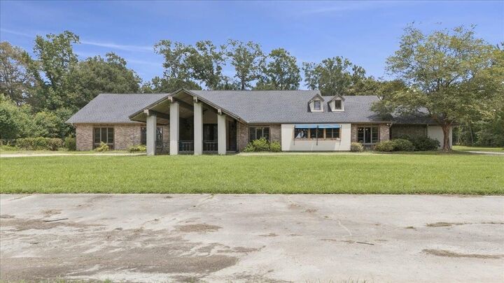 Property Photo:  1260 Fm 1078  TX 77632 