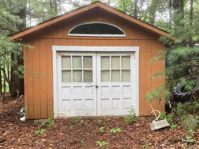 Property Photo: 600 Lydall Street CT 06042