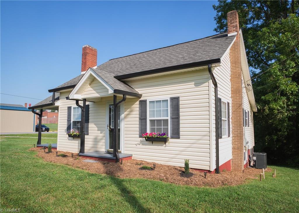 5366 Mountain View Road  Hays NC 28635 photo