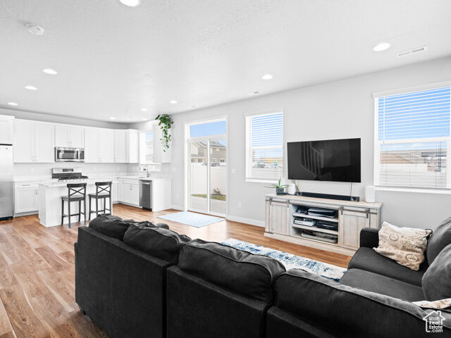 Property Photo: 3235 S Burkhill Ln UT 84075