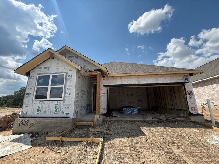 Property Photo: 1929 Fannie Road TX 78633