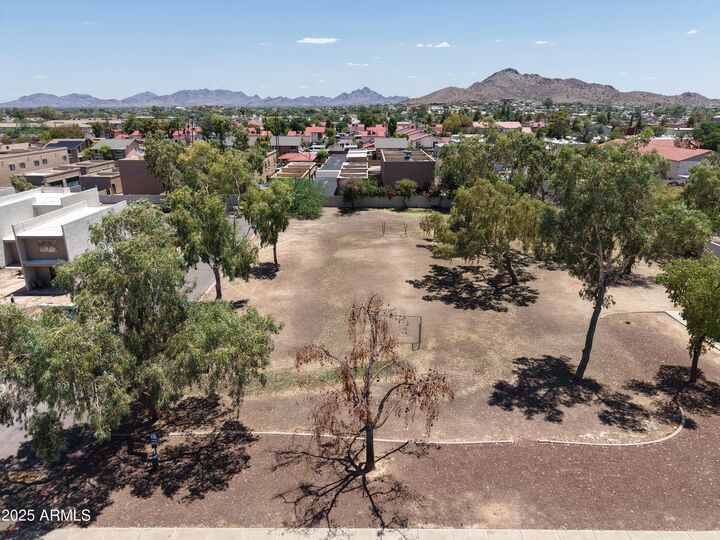 Property Photo:  2822 E Kathleen Road  AZ 85032 